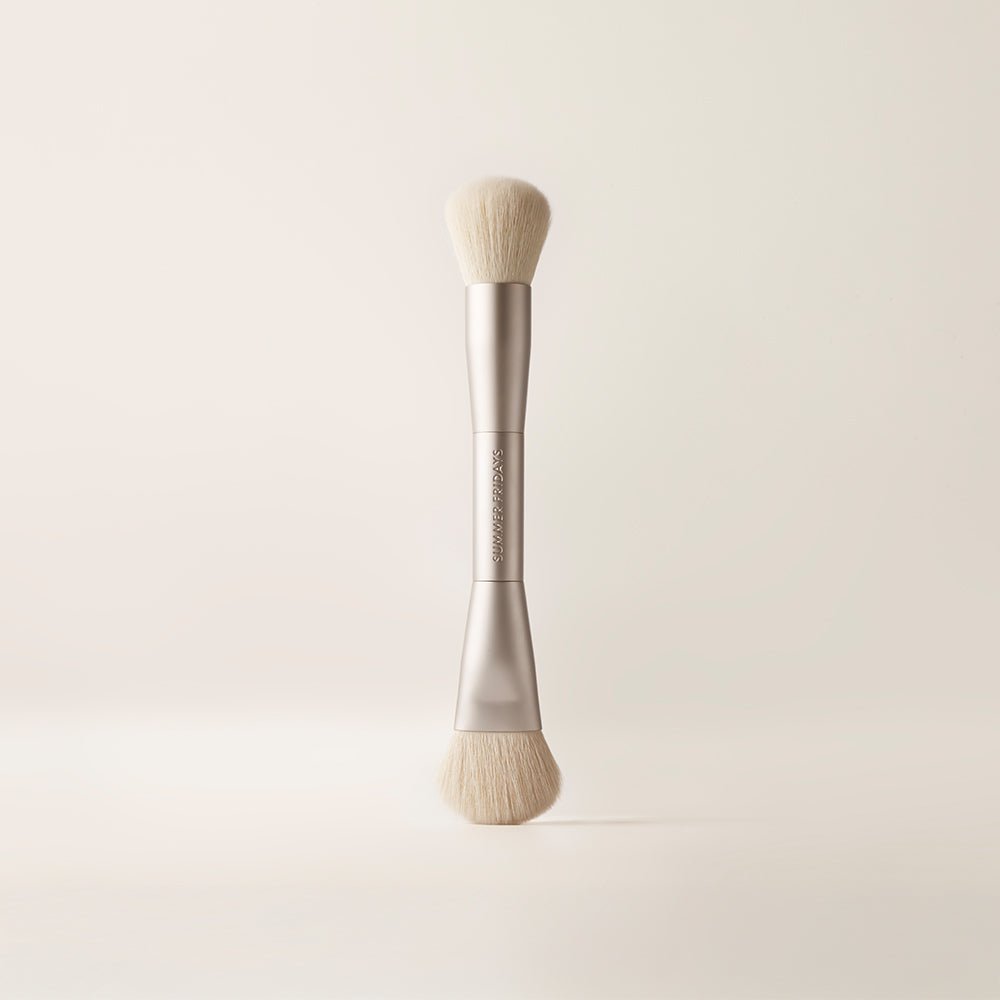 the-blush-brush.jpg The Blush Brush - Image 1